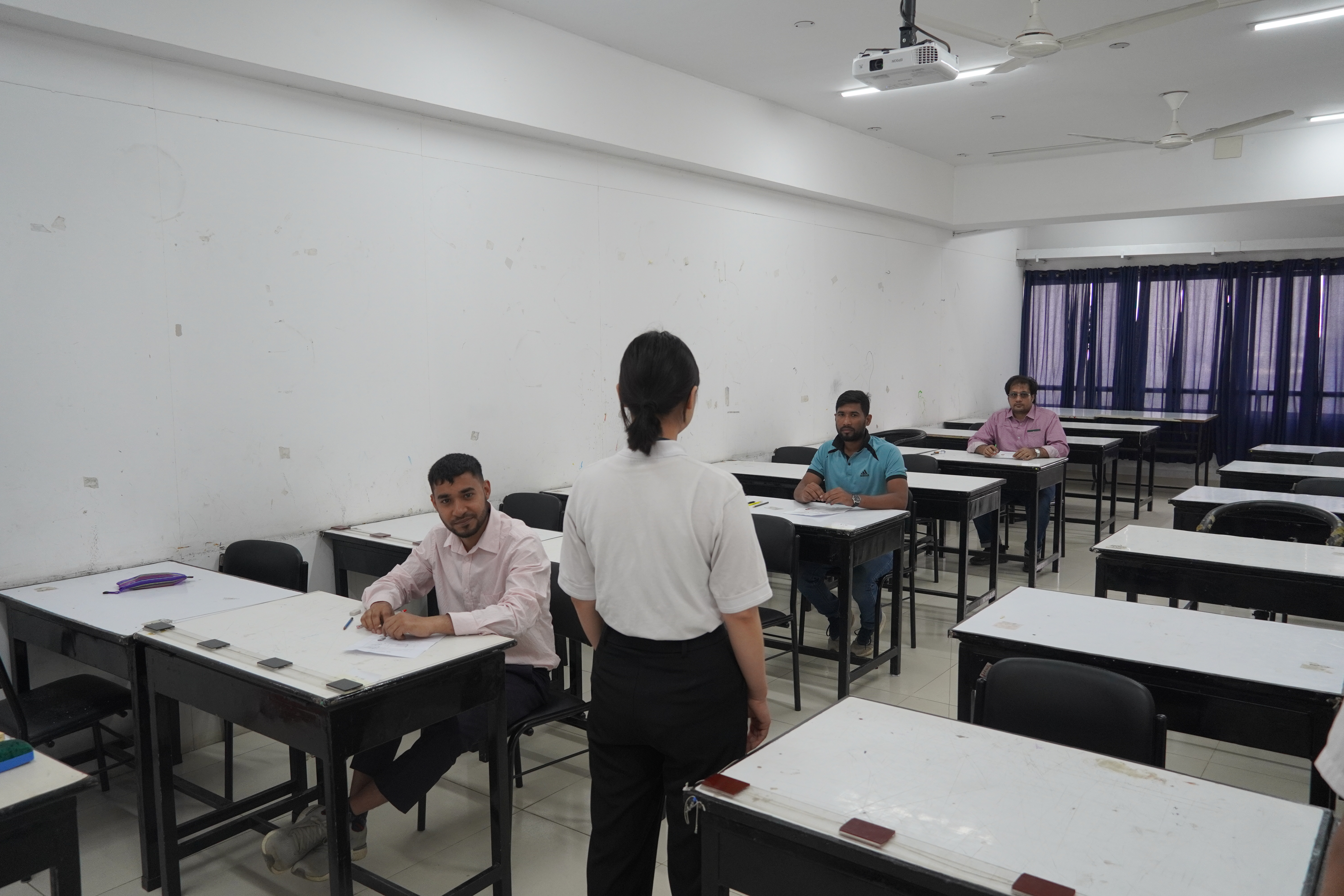 3月HSK考试 Gallery