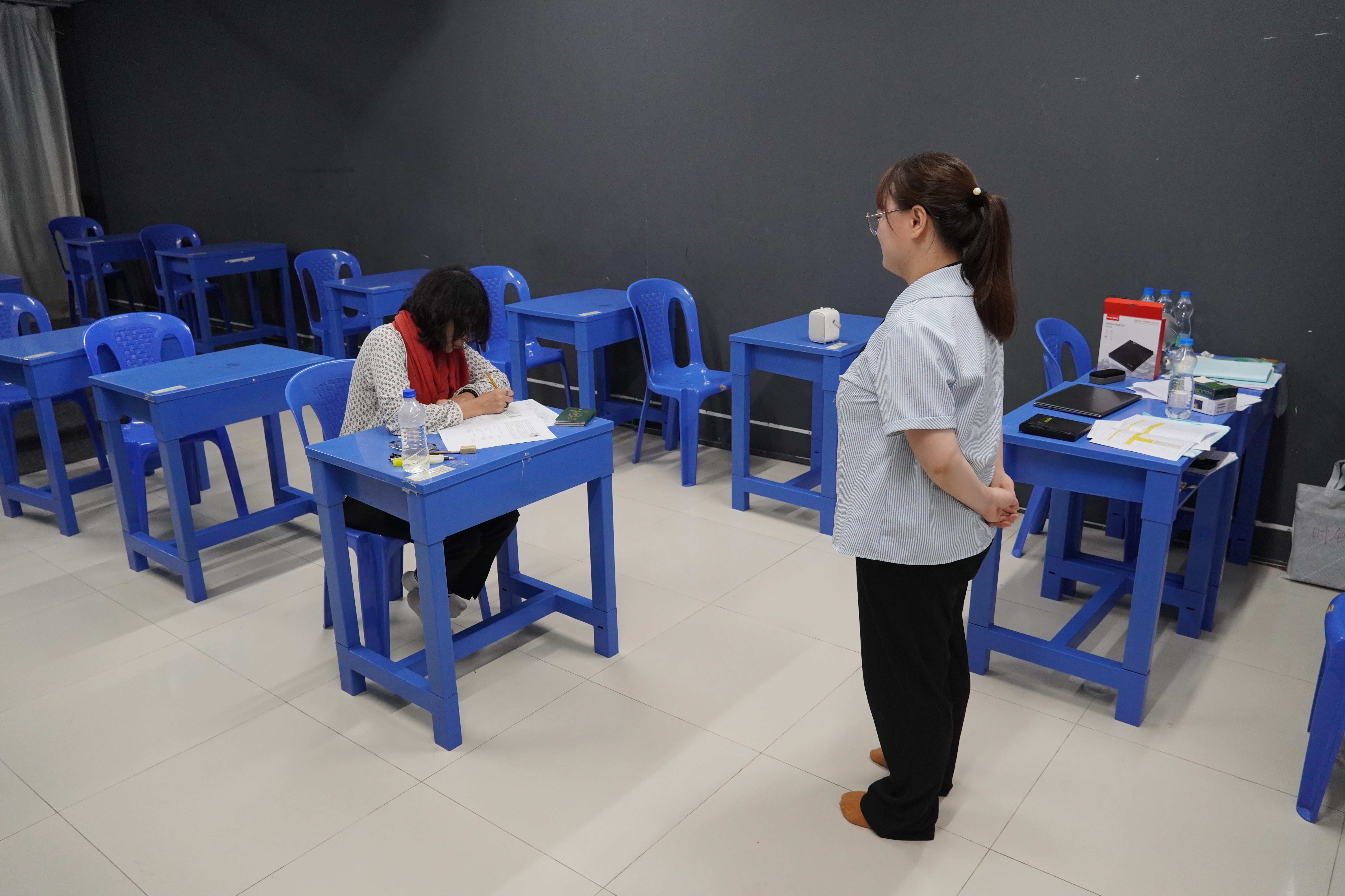 10月HSK考试 Gallery